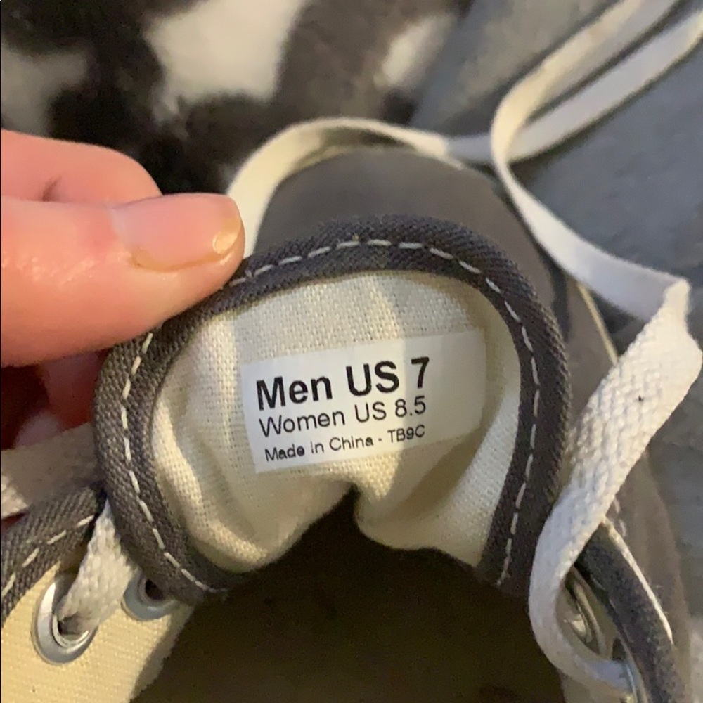Vans - Picture 8 of 8